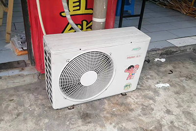 友好空调突然不制冷只吹自然风怎么办？