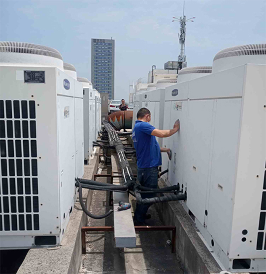 友好中央空调制热和不制冷系统维修方法